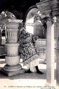 ALGER - JARDIN MARENGO - TOMBEAU DE LA REINE